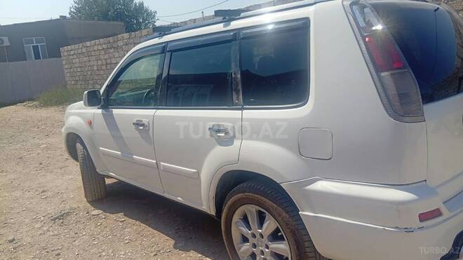 Nissan X-Trail 2001, 326,000 km - 2.0 l - Bakı