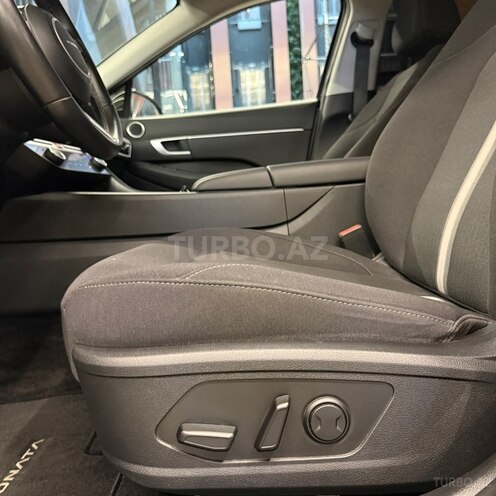 Hyundai Sonata 2024, 15,600 km - 2.0 л - Bakı