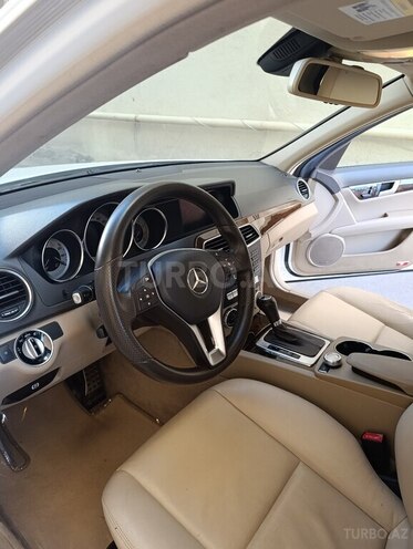 Mercedes C 250 2012, 215,700 km - 1.8 l - Bakı