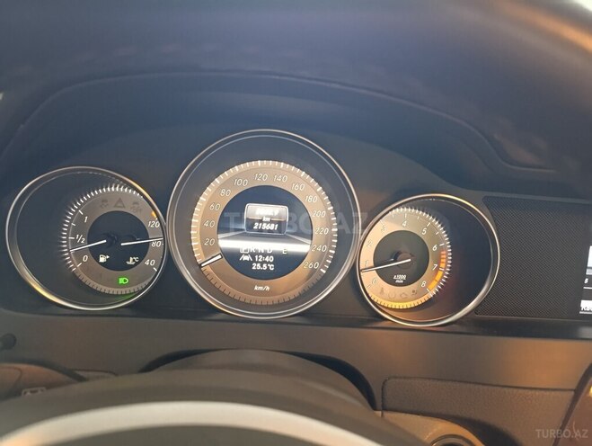 Mercedes C 250 2012, 215,700 km - 1.8 l - Bakı