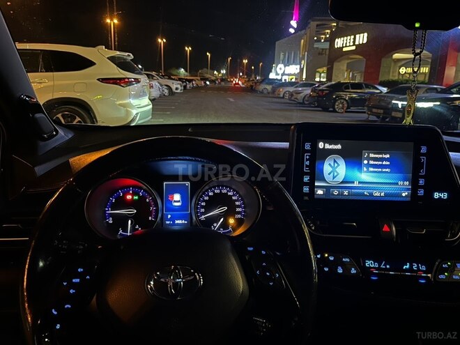 Toyota C-HR 2018, 108,565 km - 1.2 l - Bakı
