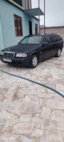 Mercedes C 200 1999, 330,000 km - 2.2 л - Babək