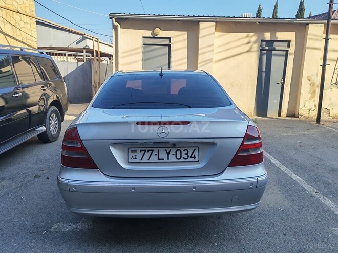 Mercedes E 240 2002, 249,400 km - 2.6 l - Bakı