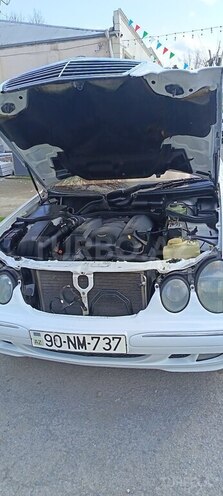 Mercedes E 240 1999, 411,355 km - 2.4 л - Ağdaş