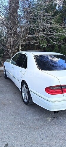 Mercedes E 240 1999, 411,355 km - 2.4 л - Ağdaş