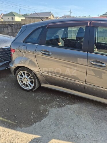 Mercedes B 170 2009, 226,688 km - 1.7 l - Bakı