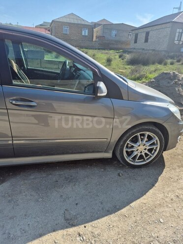 Mercedes B 170 2009, 226,688 km - 1.7 l - Bakı