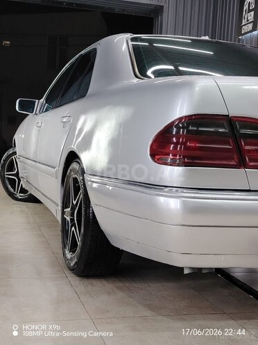 Mercedes E 300 1998, 450,000 km - 3.0 l - Ağdaş