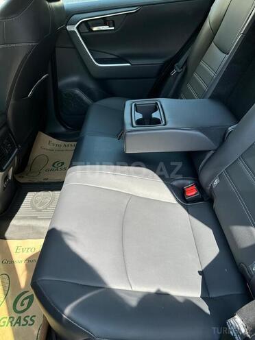 Toyota RAV4 2023, 27,000 km - 2.5 l - Bakı