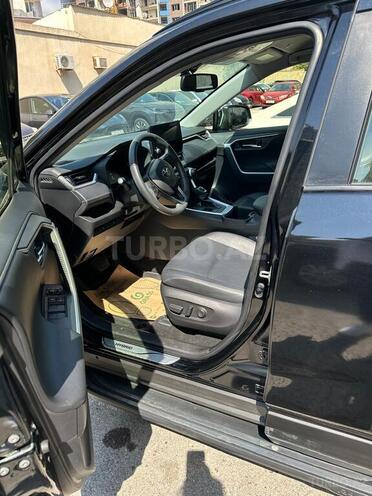 Toyota RAV4 2023, 27,000 km - 2.5 l - Bakı