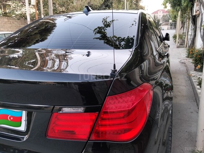 BMW 750 2010, 179,889 km - 4.4 l - Bakı