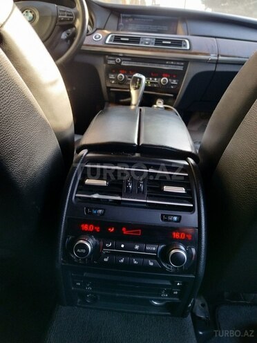 BMW 750 2010, 179,889 km - 4.4 l - Bakı