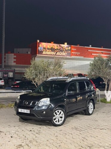 Nissan X-Trail 2013, 200,000 km - 2.5 l - Bakı