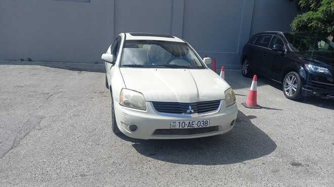 Mitsubishi Galant 2007, 325,000 km - 2.4 l - Bakı