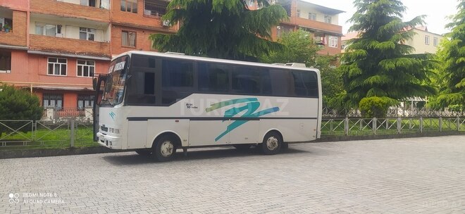 Iveco Otoyol 2003, 178,999 km - 3.9 l - Gəncə