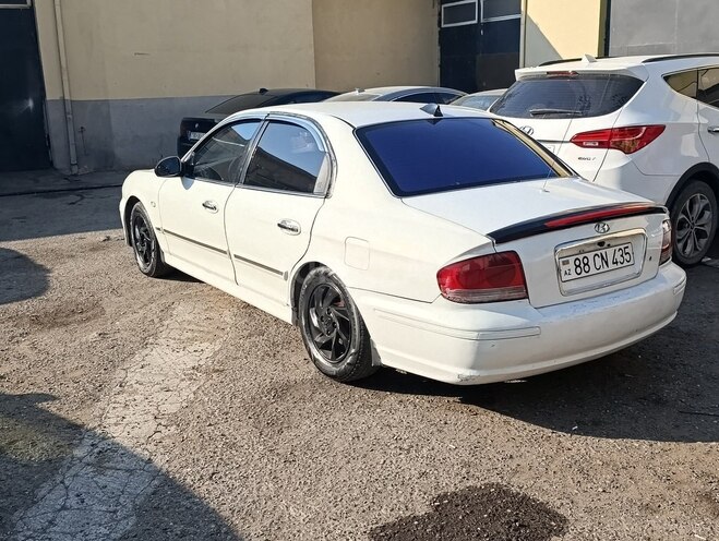 Hyundai Sonata 2003, 280,000 km - 2.0 l - Bakı