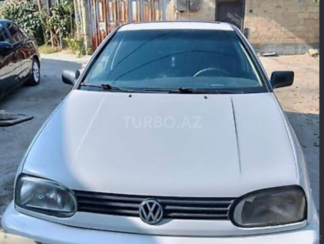 Volkswagen Golf 1995, 200,000 km - 1.4 l - Göyçay