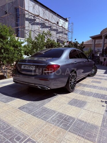 Mercedes E 220 d 2017, 236,000 km - 2.0 l - Bakı