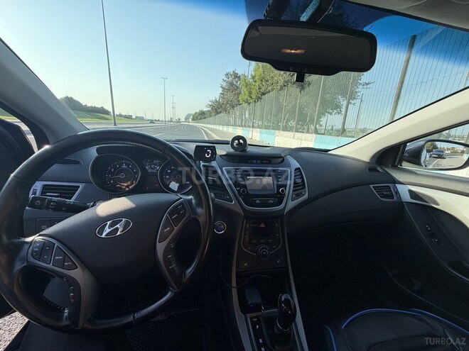 Hyundai Elantra 2015, 161,577 km - 1.8 l - Bakı