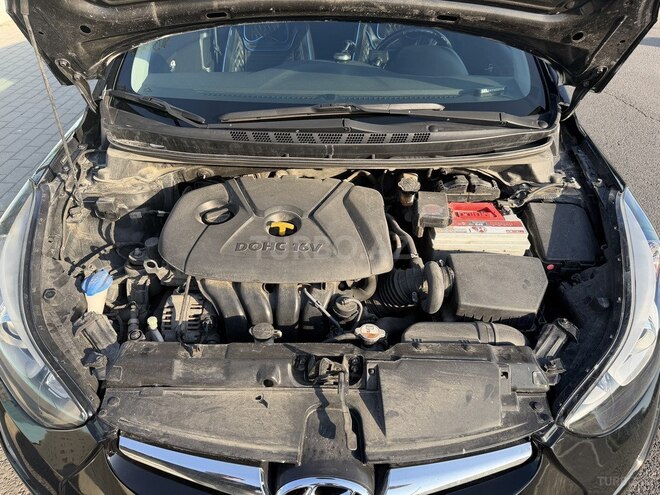 Hyundai Elantra 2015, 161,577 km - 1.8 l - Bakı