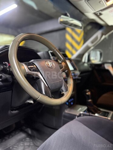 Toyota Land Cruiser Prado 2018, 205,000 km - 3.0 l - Bakı