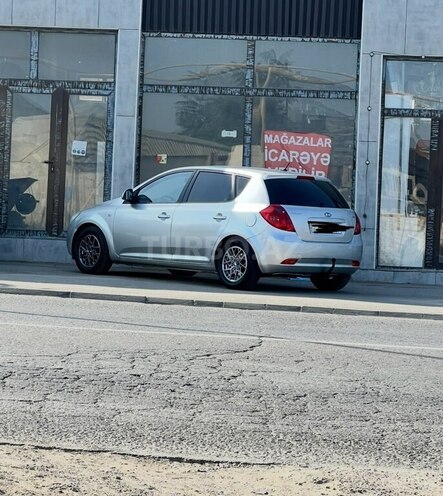 Kia Ceed 2007, 412,000 km - 1.6 l - Bakı