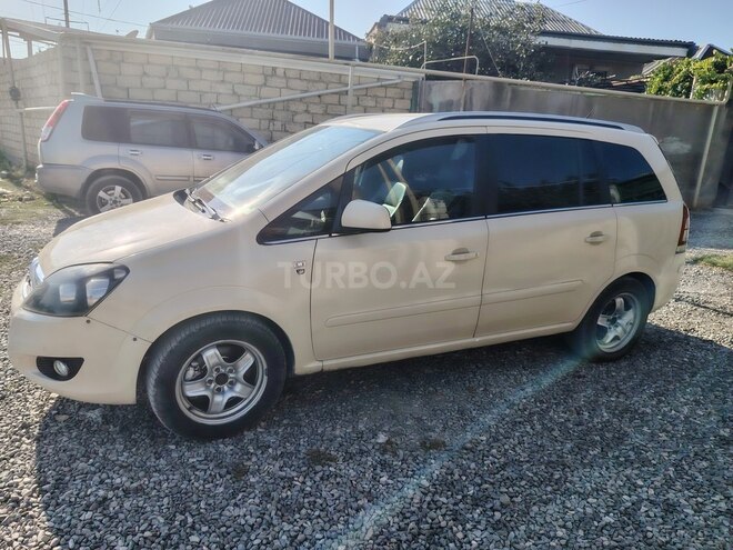 Opel Zafira 2010, 440,000 km - 1.6 l - Bakı