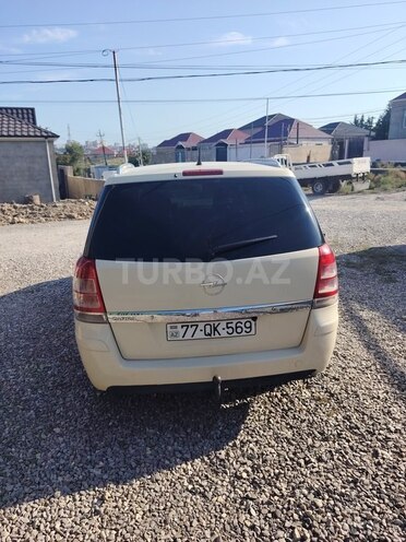 Opel Zafira 2010, 440,000 km - 1.6 l - Bakı