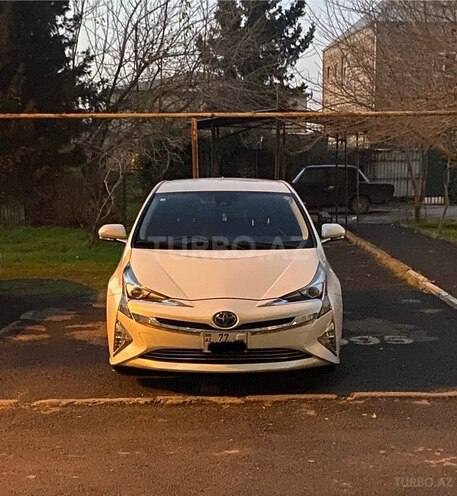 Toyota Prius 2016, 215,000 km - 1.8 л - Bakı