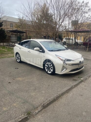 Toyota Prius 2016, 215,000 km - 1.8 л - Bakı