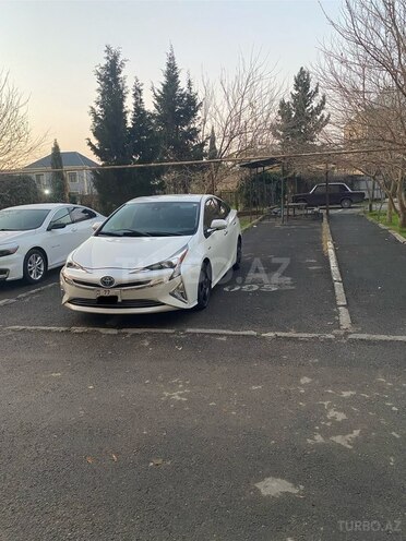 Toyota Prius 2016, 215,000 km - 1.8 л - Bakı