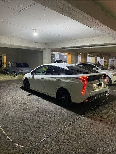 Toyota Prius 2016, 215,000 km - 1.8 л - Bakı