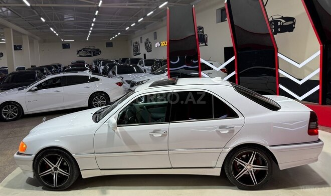 Mercedes C 230 1999, 215,005 km - 2.3 л - Sumqayıt