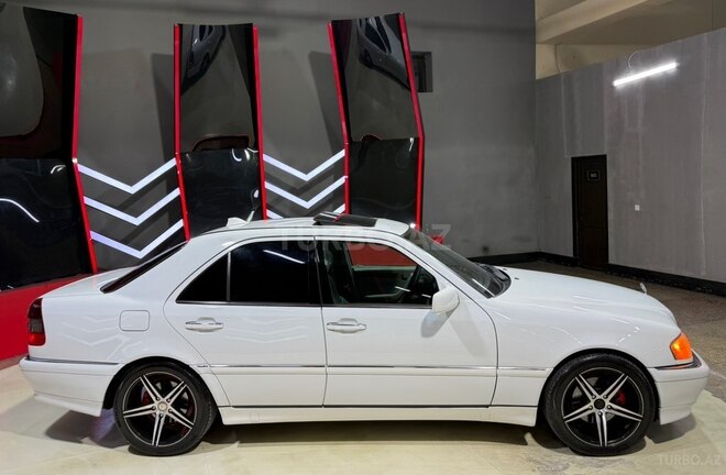 Mercedes C 230 1999, 215,005 km - 2.3 л - Sumqayıt