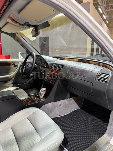 Mercedes C 230 1999, 215,005 km - 2.3 л - Sumqayıt