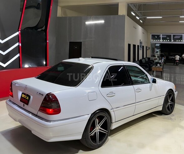 Mercedes C 230 1999, 215,005 km - 2.3 л - Sumqayıt