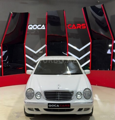 Mercedes E 240 2001, 290,000 km - 2.4 l - Sumqayıt