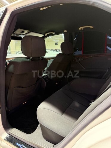 Mercedes E 240 2001, 290,000 km - 2.4 l - Sumqayıt