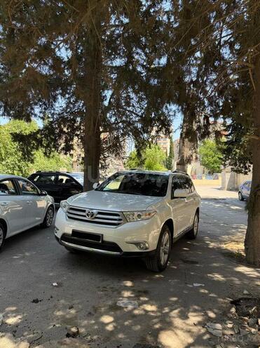 Toyota Highlander 2011, 118,000 km - 3.5 l - Bakı