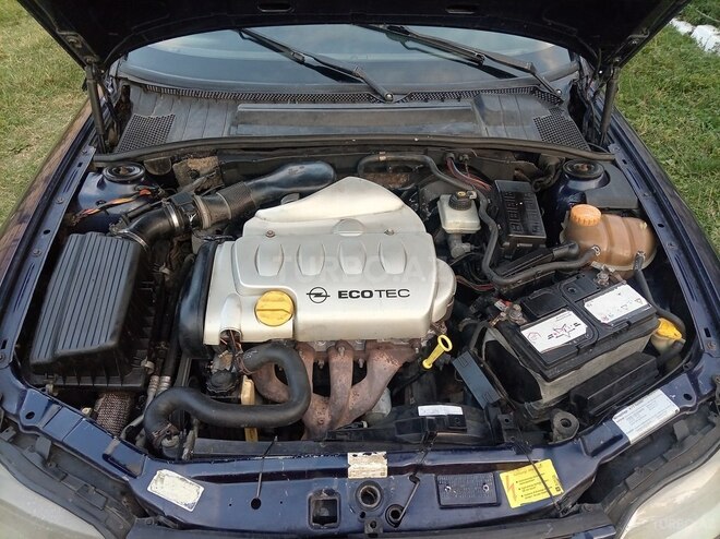 Opel Vectra 1999, 300,000 km - 1.8 l - Qəbələ