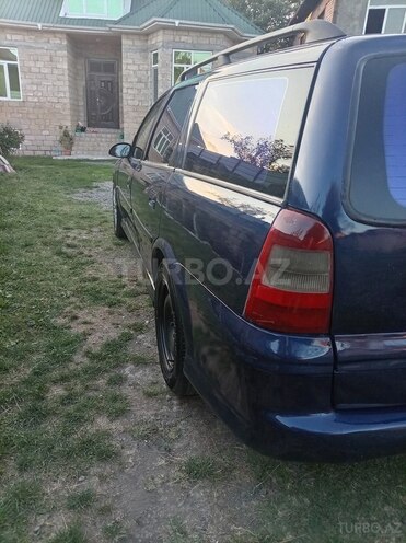 Opel Vectra 1999, 300,000 km - 1.8 l - Qəbələ