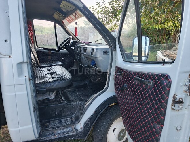 GAZ 33021 1998, 57,500 km - 2.5 l - Saatlı