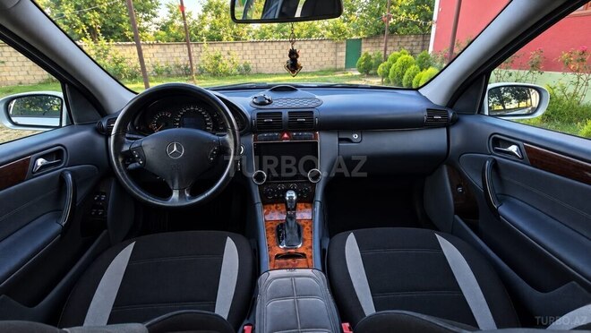 Mercedes C 180 2001, 399,000 km - 2.0 л - Şirvan