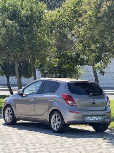 Hyundai i20 2012, 477,000 km - 1.4 l - Bakı