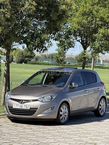 Hyundai i20 2012, 477,000 km - 1.4 l - Bakı