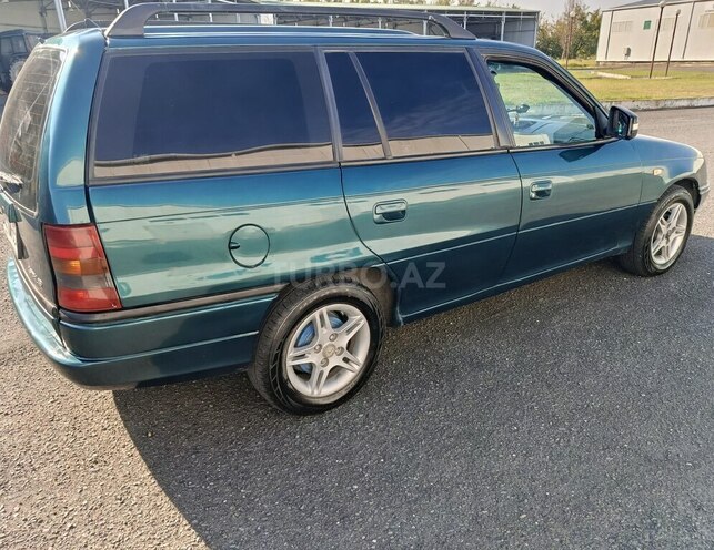 Opel Astra 1997, 597,000 km - 1.6 л - Zaqatala