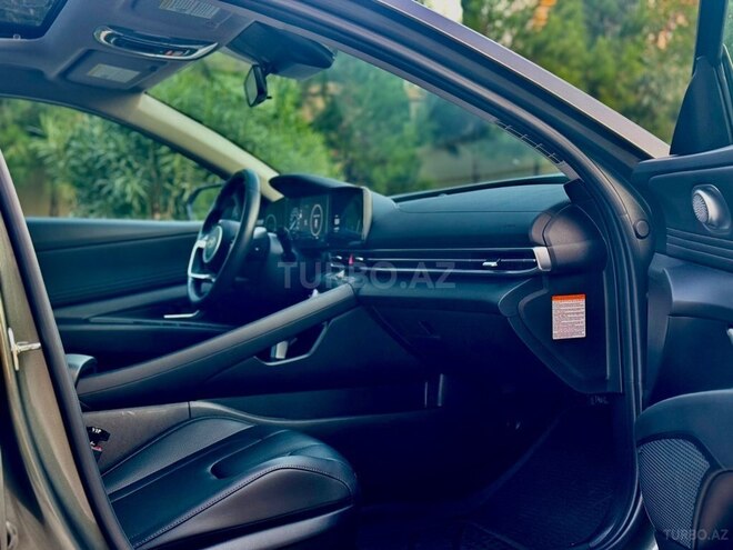 Hyundai Elantra 2025, 29,000 km - 1.6 l - Bakı