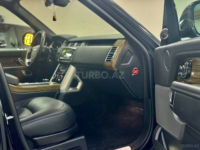 Land Rover Range Rover 2018, 180,000 km - 3.0 l - Bakı