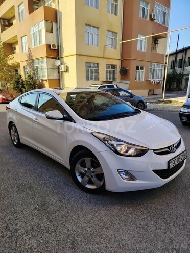 Hyundai Elantra 2011, 240,000 km - 1.6 l - Bakı