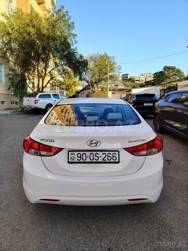 Hyundai Elantra 2011, 240,000 km - 1.6 l - Bakı